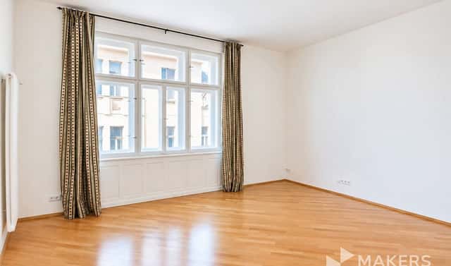 Pronájem bytu 4+kk 100 m², Odborů, Praha 2 – Nové Město