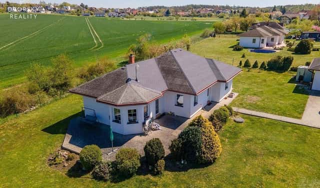Prodej domu 174 m² s pozemkem 2 000 m², Petkovy, okres Mladá Boleslav