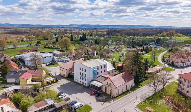 Prodej skladovacích prostor 2 212 m², Zamlýní, Uherský Ostroh, okres Uherské Hradiště