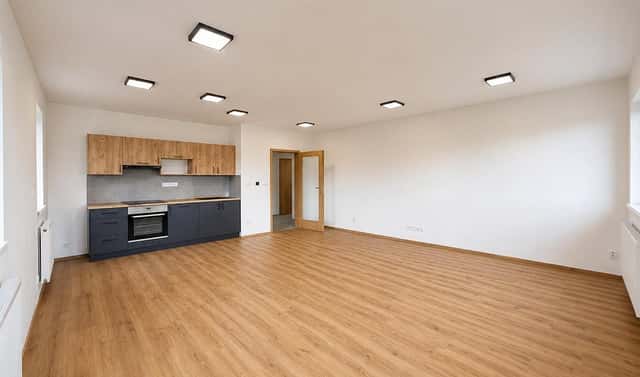 Pronájem bytu 1+kk 39 m², Hlavní, Úherce, okres Plzeň-sever