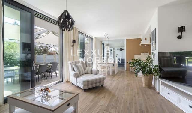 Prodej domu 199 m² s pozemkem 599 m², Vřesová, Ohrobec, okres Praha-západ