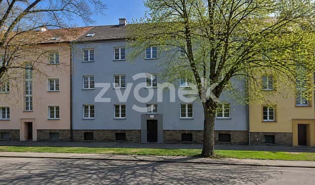 Prodej bytu 3+1 72 m², Nádražní, Krnov – Pod Bezručovým vrchem, okres Bruntál