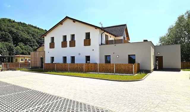 Prodej bytu 2+kk 55 m², Nádražní, Svoboda nad Úpou, okres Trutnov