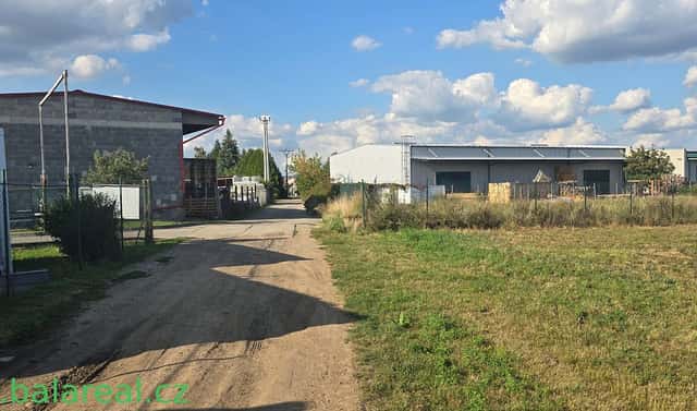 Prodej pole 2 007 m², Šlapanice, okres Brno-venkov