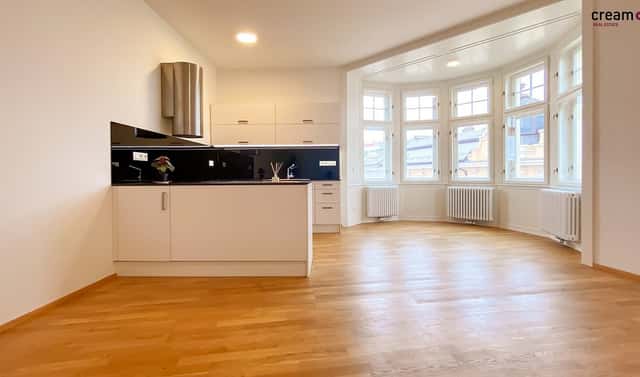 Pronájem bytu 2+kk 70 m², Ovenecká, Praha 7 – Holešovice
