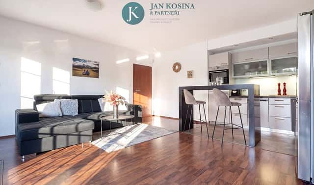 Prodej bytu 2+kk 61 m², K dálnici, Praha 10 – Pitkovice