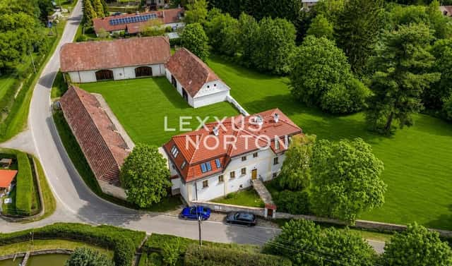 Prodej domu 503 m² s pozemkem 16 755 m², Varvažov – Zbonín, okres Písek