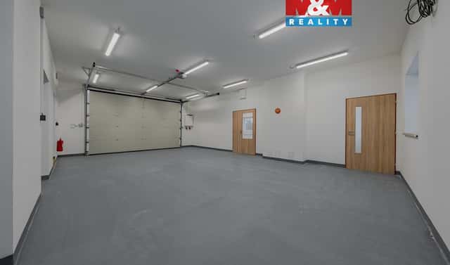 Pronájem skladovacích prostor 129 m², U Traktorky, Zubří, okres Vsetín