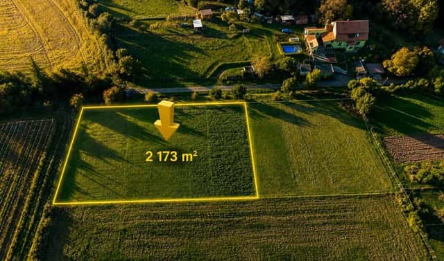 Prodej stavebního pozemku 2 173 m², Milostín, okres Rakovník