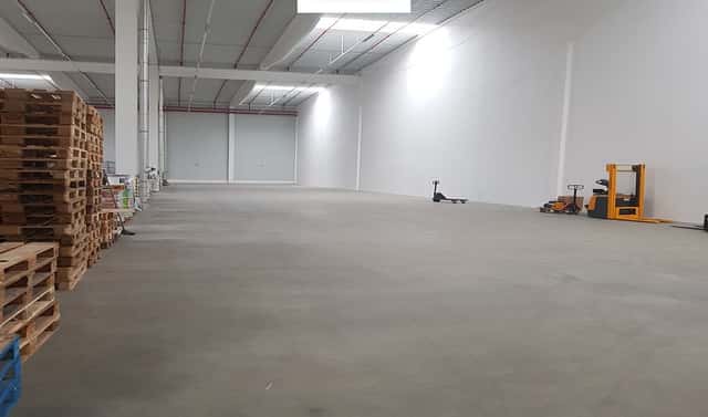 Pronájem skladovacích prostor 860 m², Hněvotín, okres Olomouc