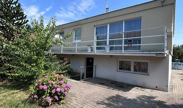 Prodej obchodních prostor 216 m², Vačkářova, Praha 10 – Uhříněves