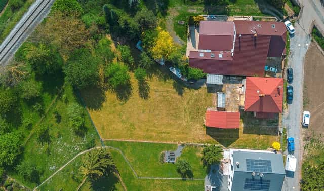 Prodej stavebního pozemku 1 085 m², Úhřetice, okres Chrudim