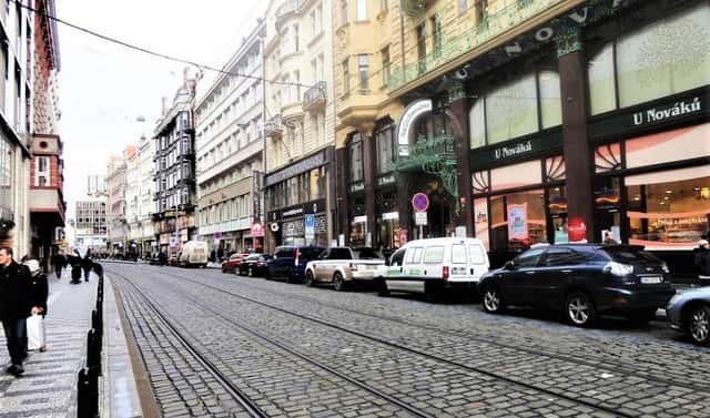 Pronájem obchodních prostor 180 m², Palackého, Praha 1 – Nové Město