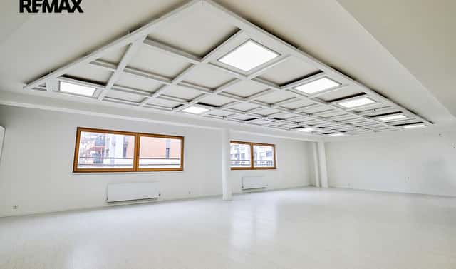Pronájem obchodních prostor 97 m², K metru, Praha 5 – Třebonice