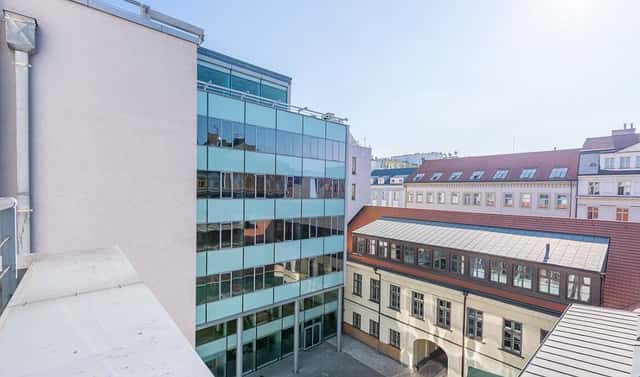 Pronájem kanceláře 60 m², Praha