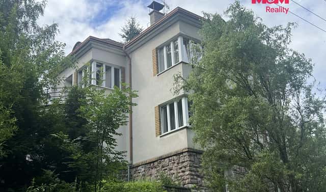 Prodej domu 250 m² s pozemkem 750 m², Hronov – Velký Dřevíč, okres Náchod