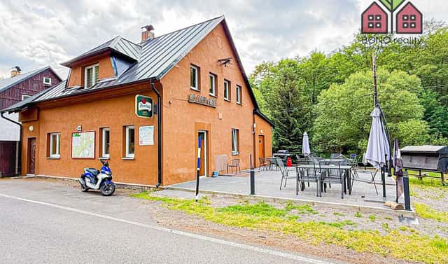 Prodej domu 216 m² s pozemkem 353 m², Český Jiřetín, okres Most