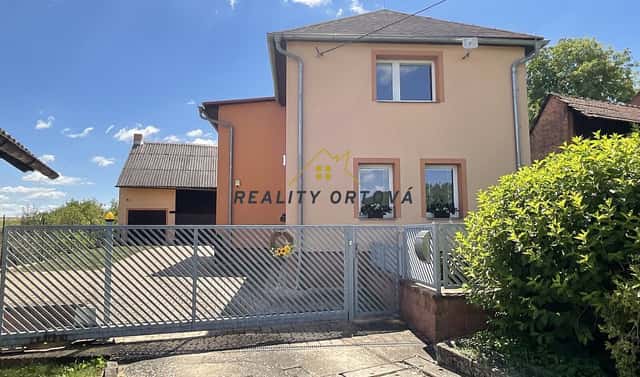Prodej domu 166 m² s pozemkem 2 688 m², Třebnouševes – Vinice, okres Jičín