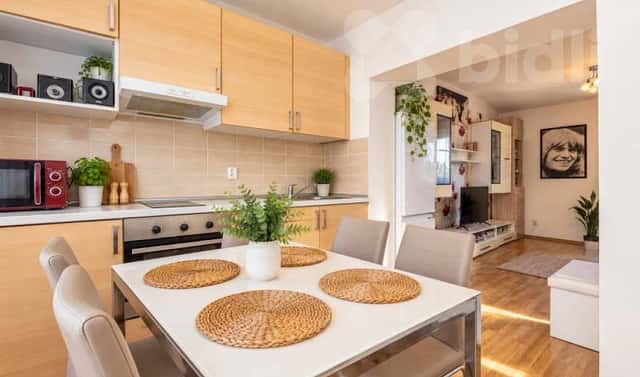 Prodej bytu 1+kk 33 m², 5. máje, Praha 5 – Stodůlky