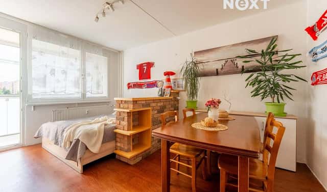 Prodej bytu 4+1 72 m², Manětínská, Plzeň – Bolevec, okres Plzeň-město