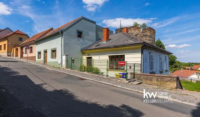Prodej domu 151 m² s pozemkem 296 m², Kolínská, Kouřim, okres Kolín