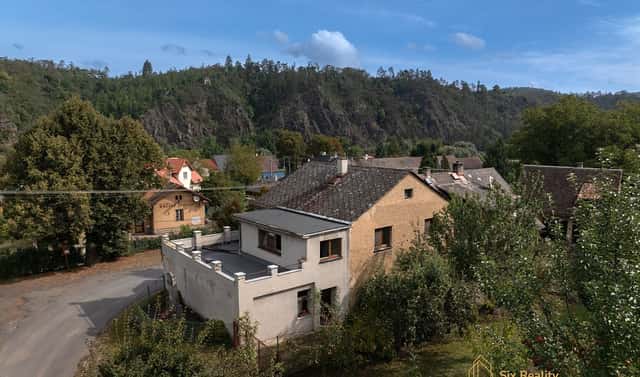 Prodej domu 291 m² s pozemkem 820 m², Račice, okres Rakovník