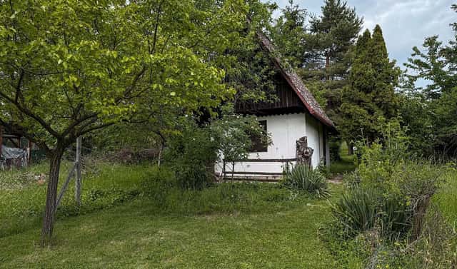 Prodej chaty/chalupy 20 m² s pozemkem 1 403 m², Kaštanová, Brno – Brněnské Ivanovice, okres Brno-město