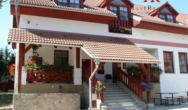 Pronájem bytu 1+kk 22 m², Benešov