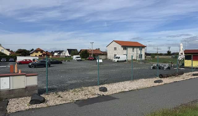 Pronájem komerčního pozemku 2 000 m², Veltruby, okres Kolín