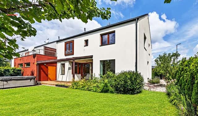 Prodej domu 200 m² s pozemkem 408 m², Nad Mlýnským rybníkem, Praha 4 – Újezd u Průhonic