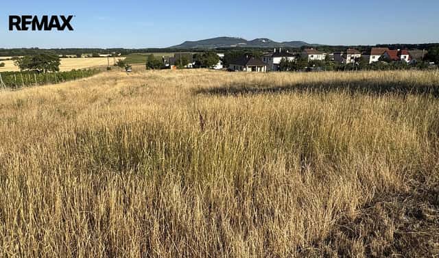 Prodej stavebního pozemku 6 921 m², Ivaň, okres Brno-venkov