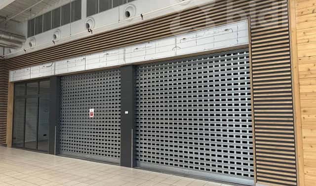 Pronájem obchodních prostor 104 m², Víta Nejedlého, Hradec Králové – Slezské Předměstí