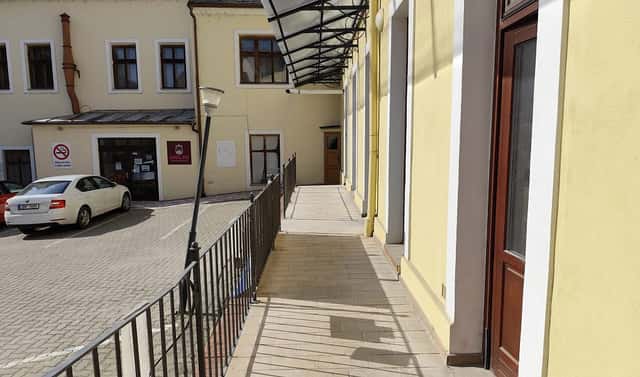 Pronájem obchodních prostor 64 m², Vídeňská třída, Znojmo