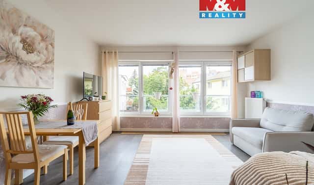 Prodej bytu 2+kk 35 m², Praha 5 – Smíchov