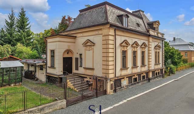 Prodej domu 280 m² s pozemkem 888 m², Boženy Němcové, Nový Bor, okres Česká Lípa
