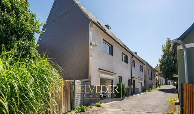 Prodej domu 250 m² s pozemkem 1 009 m², Mikulov, okres Teplice