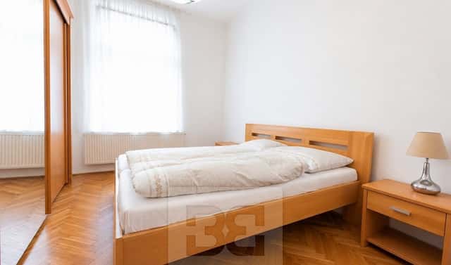 Pronájem bytu 2+1 52 m², Pospíšilova, Praha 3 – Žižkov