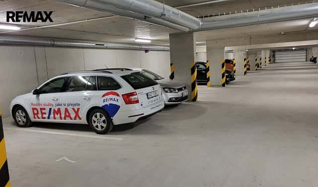 Prodej garážového stání ul. Aloise Rašína, Olomouc, Aloise Rašína, Olomouc – Řepčín