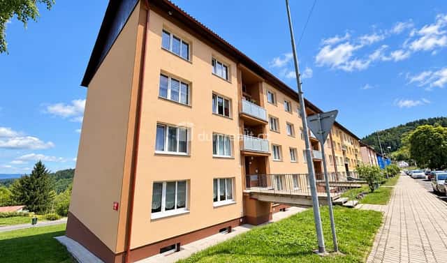 Prodej bytu 1+1 38 m², náměstí Horní, Oloví, okres Sokolov