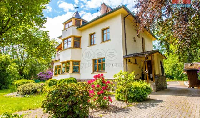 Prodej domu 250 m² s pozemkem 2 077 m², Smetanova, Nový Bor, okres Česká Lípa