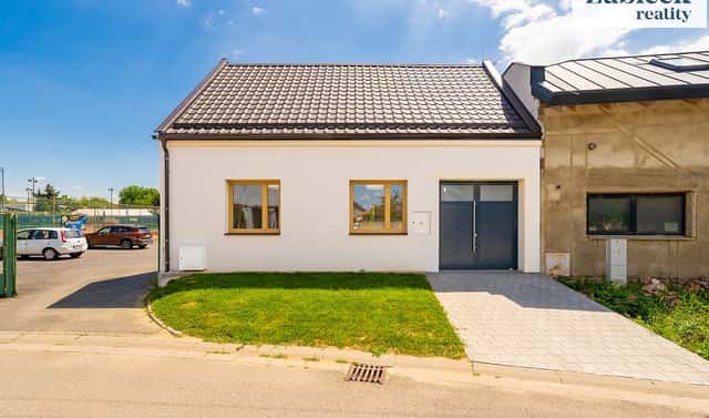Prodej domu 140 m² s pozemkem 417 m², V Hliníku, Kunovice, okres Uherské Hradiště