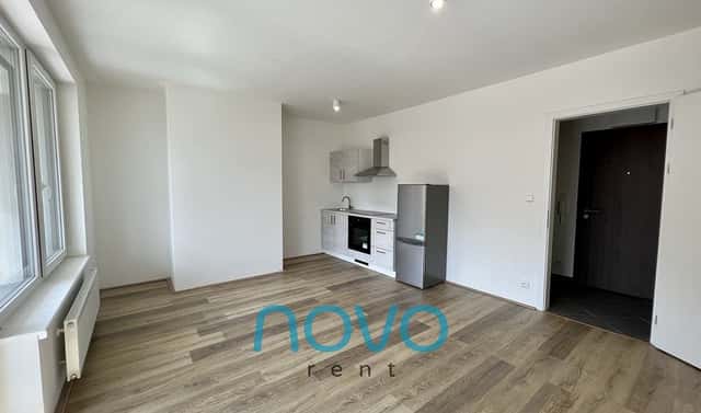 Pronájem bytu 1+kk 34 m², Stočesova, Praha 6 – Ruzyně