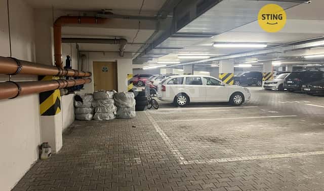 Prodej garážového stání, 15 m2, Praha - Košíře, Praha 5 – Košíře