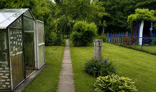 Pronájem zahrady 230 m², Praha 9