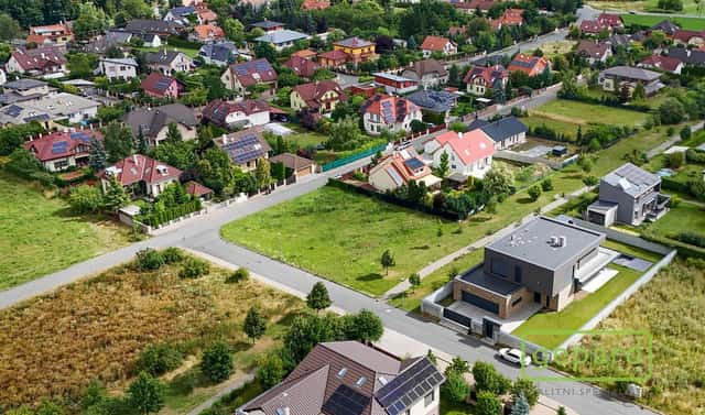 Prodej stavebního pozemku 1 196 m², Racková, Jesenice, okres Praha-západ