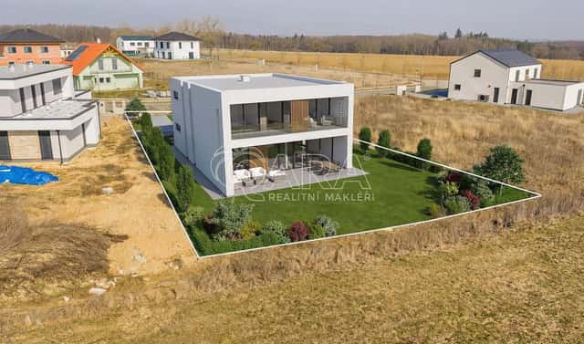 Prodej stavebního pozemku 918 m², U Remízku, Vysoký Újezd, okres Beroun