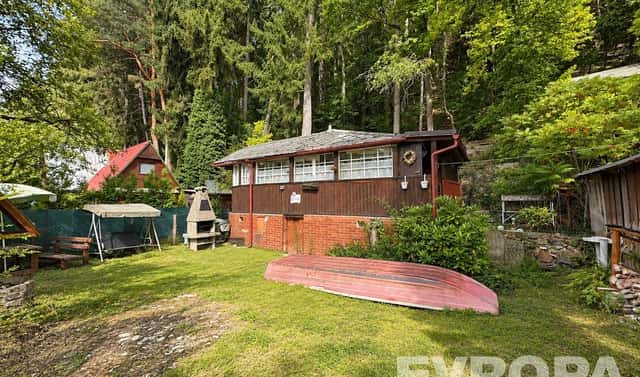Prodej chaty/chalupy 42 m² s pozemkem 1 m², Šťáhlavy, okres Plzeň-město