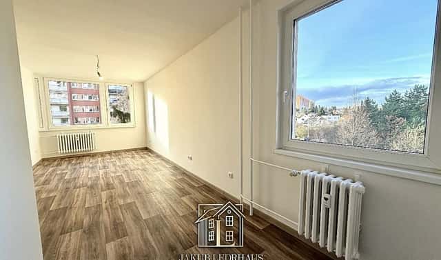 Prodej bytu 2+kk 44 m², Smotlachova, Praha 4 – Kamýk