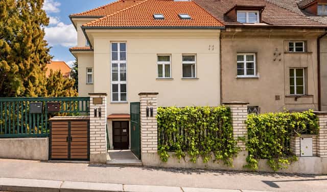 Prodej domu 429 m² s pozemkem 627 m², Ke Klimentce, Praha 5 – Smíchov