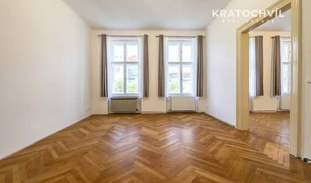 Pronájem bytu 3+kk 101 m², U nádražní lávky, Praha 8 – Karlín